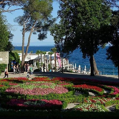 Apt Tennis Prime Location, Parking, Near Beach, Self Check-In Apartment Opatija Exterior photo